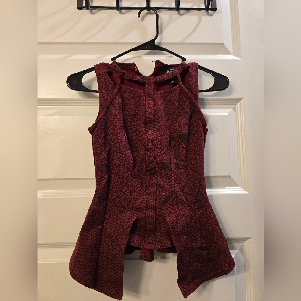 Her Universe Scarlet Witch Tank Size XS